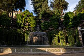 Tivoli, villa d'Este, fontana dell'Ovato. 